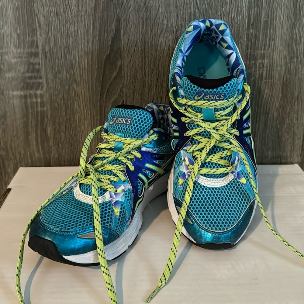 Aasics Women’s Running Shoes - Size 9